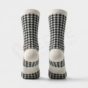 Chaussettes pour hommes, motif pied-de-poule, tricotées, style classique, usage quotidien - Product Image 2