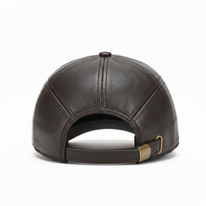 Gorra de Béisbol de Cuero Negro Premium Personalizada, Gorra Deportiva de Lujo con Diseño Deportivo Vintage, Sólido y Ajustable - Product Image 4