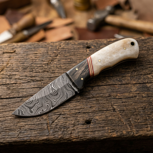 Magnifique couteau de chasse à lame fixe en acier Damas de qualité industrielle, personnalisable OEM, avec manche en os de chameau et cor de taureau - Product Image 3