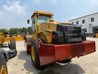Compacteur de sol d'occasion Dynapac CA602D, rouleau vibratoire, matériel de construction usagé, équipement haute performance, fournisseur