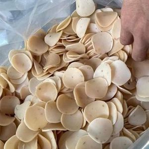 ชิปกุ้งระดับพรีเมี่ยม40% กุ้งสดกรอบและส่วนผสมจากธรรมชาติฟูนุ่ม - Product Image 4