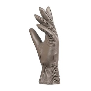 Gants d'hiver en cuir de mouton de haute qualité, nouveau style, pour l'extérieur, avec doublure en coton, respirants et élégants, en provenance du Pakistan - Product Image 2