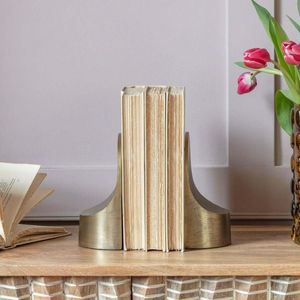 Sujetalibros de metal de diseño moderno con líneas limpias para interiores contemporáneos y estanterías de oficina profesionales - Product Image 6