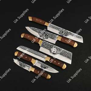 Ensemble de 6 couteaux de chef de cuisine en acier inoxydable gravé à la main avec manche en bois et laiton, personnalisable OEM, cadeau idéal - Product Image 5