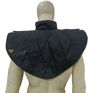 Protège-cou rembourré médiéval fait main en coton pour armure en mailles, costume d'histoire, reconstitution historique - Fournisseur - Product Image 4