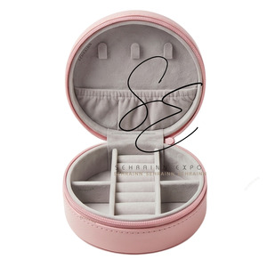 Caja de Joyería Redonda de Cuero Repujado Rosa, Estuche de Viaje con Cremallera y Diseño Floral Blanco, Organizador Estilo Western, Personalizable OEM al por Mayor - Product Image 4