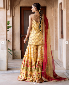 SADIA AUN HUTE COUTURE <b>Yellow</b> Embroidered Silk <b>Saree</b> Red Dupatta Traditional Indian Wedding Outfit Women Regular Fit - Product Image 2