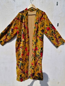 Kimono de Terciopelo con Estampado de Aves, Hecho a Mano, para Invierno, Unisex, Estilo Boho Hippie, Bata de Baño, Kimono para Mujer con Cinturón - Product Image 2