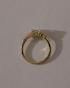 GIA แหวนหมั้นเพชรธรรมชาติได้รับการรับรองจาก GIA สีทอง18K ดีไซน์ตามสั่งมีฐานกลมสำหรับห้องปฏิบัติการผู้จัดจำหน่ายเครื่องประดับเพชรจำนวนมาก - Product Image 2