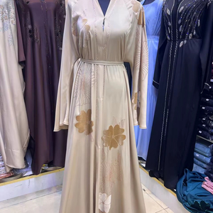 Nouvelle Abaya de Dubaï, magnifique vêtement islamique traditionnel noir pour femmes, Abaya d'Arabie Saoudite, vêtements musulmans, vêtements du Golfe - Product Image 1