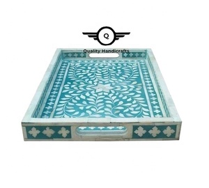 Plateau de service rectangulaire artisanal en bois avec incrustations de motifs floraux en os naturel, décoration d'intérieur, artisanat de qualité indienne, 32x23x5 cm - Product Image 1