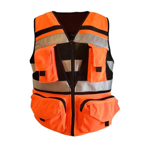 Cinta reflectante de alta visibilidad, material de poliéster impermeable, chaleco de seguridad con logotipo personalizado, chaleco de seguridad más vendido, hecho en Pakistán - Product Image 4