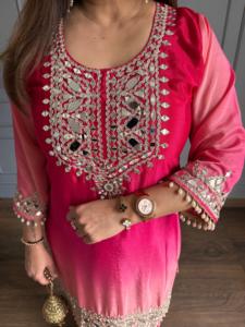 Conjunto de Kurti, Palazzo y Sarara de Seda Chiffon con Bordado de Espejos, Ropa Étnica Tradicional India para Mujer, Venta al por Mayor, Vestido para Fiestas - Product Image 2