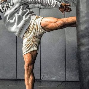 Nouveaux ensembles de vêtements de sport personnalisés à double couche avec impression par sublimation, 100% coton, taille mi-haute, couleur unie, style streetwear, shorts personnalisés pour la salle de sport - Product Image 4