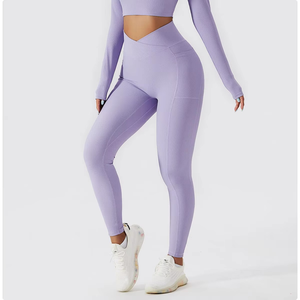 Leggings Deportivos de Cintura Alta con Logotipo Personalizado, Leggings de Yoga para Mujer con Bolsillos para Correr y Hacer Ejercicio - Product Image 4