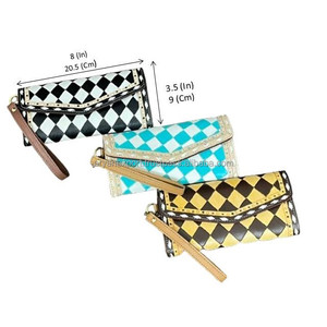 Portefeuille pour femme en cuir véritable à carreaux, personnalisé avec logo, prix de gros, avec porte-téléphone et porte-cartes, pochette avec dragonne - Product Image 2