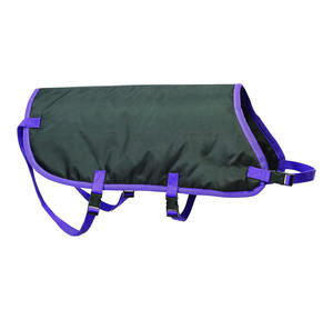 Manta acolchada impermeable de poliéster para terneros al por mayor con hebilla de liberación rápida y correa ajustable para el vientre, abrigo para ganado. - Product Image 1