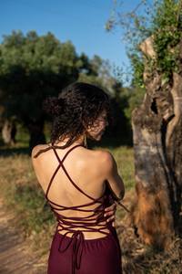 Vestido largo de viscosa con espalda descubierta, doble abertura, estilo fluido, vestido de verano bohemio, atuendo para festivales, cómodo, talla única para mujer - Product Image 3