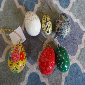 Antique Hand Painted Vintage Paper Mache Round 8cm <b>Easter</b> Egg Chocolate <b>Gift</b> <b>Box</b> Collectible Ornament - Product Image 1