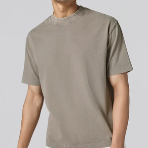 Nueva Camiseta Oversize Cómoda y a la Moda con Lavado Ácido, Material de Alta Calidad 100% Algodón, Hecha en Pakistán - Product Image 4