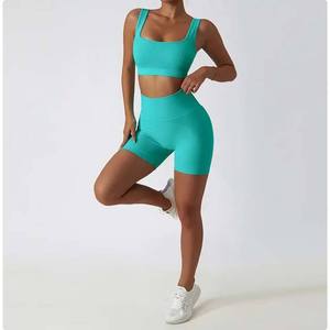 Conjuntos de Yoga de 2 Piezas de Secado Rápido, Transpirables y Ecológicos, con Cintura Elástica y Pantalones Cortos de Cintura Alta en Spandex/Nailon - Product Image 3
