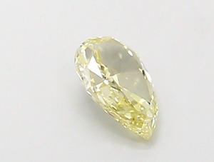 Diamant Jaune Vif Fantaisie Taille Poire 0,38 Carat, Polissage Excellent, Clarté VS1, Pierre Précieuse Brillante Cultivée en Laboratoire, Matériau Scintillant - Product Image 2