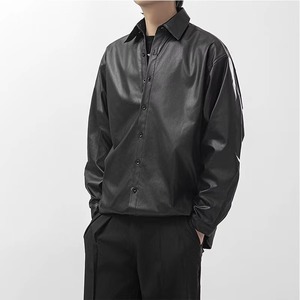 Chemise en cuir PU noir pour homme, style décontracté américain, col à revers, simple boutonnage, manches longues, tenue minimaliste pour l'automne - Product Image 1
