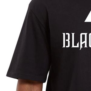 เสื้อยืดคอกลมแขนสั้นผู้ชายสีดำ โลโก้ Black Hill Sports เสื้อยืดลำลองสไตล์สตรีทแวร์ ทรงหลวมใส่สบาย เสื้อผ้าผู้ชายสำหรับใส่ทุกวัน - Product Image 2