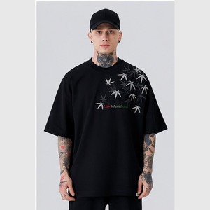 เสื้อยืดโอเวอร์ไซส์ผู้ชายสำหรับฤดูร้อน ผ้าฝ้ายออร์แกนิค 100% ระบายอากาศได้ดี ทรงบ็อกซี่ ผ้าถัก ลายเรียบ สีพื้น สไตล์ลำลอง - Product Image 1
