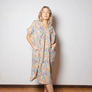 ชุดเดรสผ้าฝ้ายอินเดียพิมพ์ลายดอกไม้ทำมือสำหรับผู้หญิง ชุดฤดูร้อนสไตล์โบโฮ IZNA014 - Product Image 1