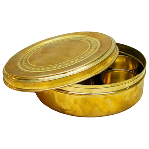 Boîte à épices vintage en laiton de haute qualité avec gravure et finition polie, boîte à épices en laiton pur pour la cuisine - Product Image 5