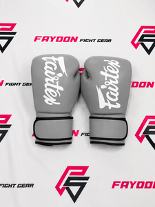 Gants de boxe Fairtex Premium en cuir de vachette véritable rouge, dernier modèle, fermeture à sangle, pour le sparring et l'entraînement de Muay Thai - Product Image 4