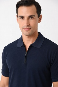 Camisa de Hombre Azul Marino de Manga Corta, Tejida, 100% Algodón, Transpirable, Bordada, con Cierre de Cremallera Frontal, Logotipo, Color Sólido, Estilo Casual - Product Image 5