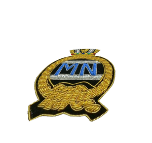 Diseña tus Propios Insignias de Moda de Lujo - Insignias Bordadas a Mano con Hilo Metálico, Ecológicas y Personalizables - Product Image 6