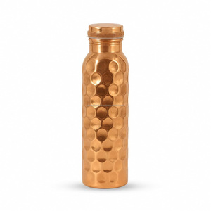 Bouteille d'eau en cuivre pur de qualité supérieure, motif nid d'abeille en relief, gourde métallique, bouchon à boucle métallique, exportateur - Product Image 3