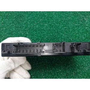 ECU และโมดูลคอมพิวเตอร์มือสองสำหรับรถยนต์ C-class รุ่น A2048209485 - Product Image 4