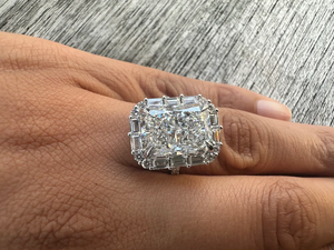 Anillo de cóctel geométrico con diamante de corte esmeralda para mujer, chapado en rodio, plata 925, estilo glamuroso, engaste pavé - Product Image 2