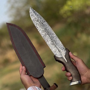 Cuchillo de Supervivencia y Caza de Acero al Carbono con Diseño de Pluma, Estilo Hoja, 13 cm, con Funda de Cuero, Hecho a Mano, Mosaico, Venta Caliente - Product Image 1
