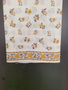 Tela de algodón india estampada a mano con motivos Mughal Butta, 42 pulgadas de ancho, para vestidos de niños y mujeres, y regalo de costura para ella. - Product Image 3