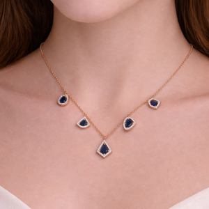 Collar con Colgante Geométrico de Oro Rosa de 18K de Lujo con Piedras Polki Azules Premium y Detalles de Micro Cristales Brillantes para Mujer - Product Image 1