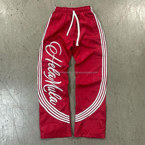 Pantalones de chándal de nailon Unisex con logotipo personalizado, pantalones de chándal cortavientos holgados a la moda con rayas curvas para hombre, pantalones de nailon de pierna ancha de talla grande - Product Image 4