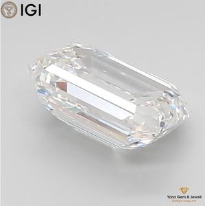 Diamante Cultivado en Laboratorio CVD de Corte Esmeralda de 3.51 Quilates de Calidad Premium con Certificación IGI, Color F, Claridad VVS1 para Joyería Personalizada - Product Image 5