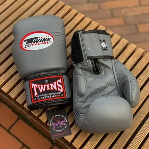 Guantes de Boxeo MMA de Precio Económico en Tendencia, Guantes de Entrenamiento Profesionales UFC Impresos, de Cuero PU Transpirable RL-BG-201 - Product Image 3