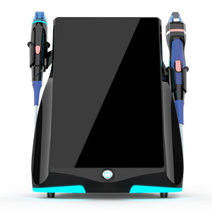 Appareil de micro-aiguilletage RF Cyro M9 en ABS pour le traitement des rides, des cicatrices d'acné, l'anti-âge, le lifting et le raffermissement de la peau - Product Image 4