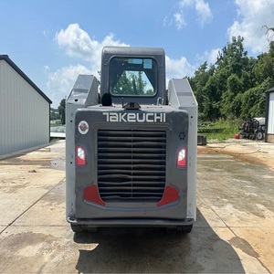 รถตักตีนตะขาบขนาดเล็ก Takeuchi TL6R ที่เชื่อถือได้ พร้อมกำลังไฮดรอลิกที่แข็งแกร่ง ซื้อเลยวันนี้เพื่อประสิทธิภาพระดับมืออาชีพในสถานที่ทำงาน - Product Image 2