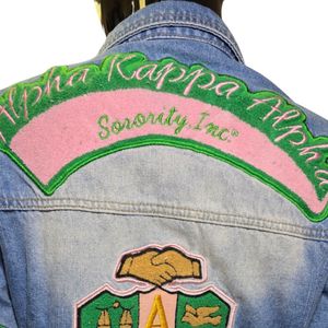 Blue Denim Jacket Women Embroidered Crest Jean Coat Button Front Long Sleeve Casual Fashion Outerwear Stylish Daily Wear Apparel - Product Image 4