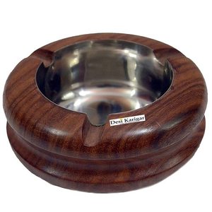 Cendrier sans fumée en aluminium, carré, style américain, portable, cadeau, plateau en bois de sheesham, insert en verre transparent moderne - Product Image 1