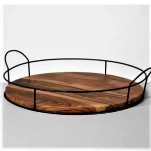 Plateau de service moderne en fer noir de qualité supérieure, durable, multifonctionnel, fait main, avec base en bois, design élégant, pour la maison et les hôtels - Product Image 2