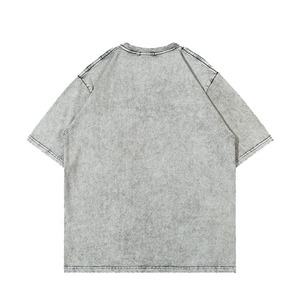 Camiseta elegante con bordado desgastado, textura llamativa, tela transpirable y corte relajado - Product Image 2