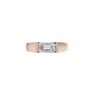 Bague de fiançailles et de mariage Aarinya Sovereign Horizon pour homme, en or 14 carats, avec diamant de laboratoire taille émeraude, demi-sertie, certifiée IGI - Product Image 3